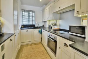 Photo 6- click for photo gallery